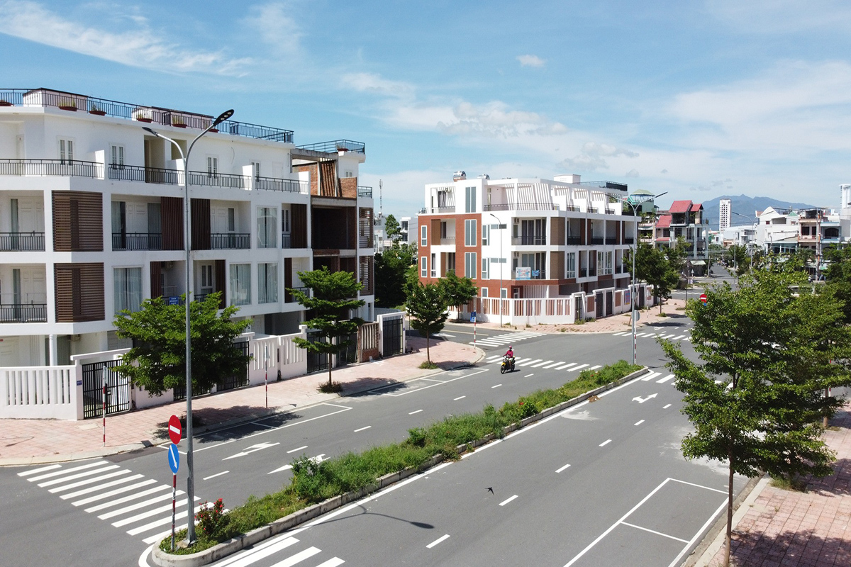 Mua bán nhà phố – đất nền trung tâm Nha Trang